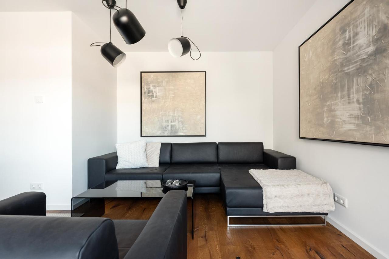 Stylisches Apartment In Zentraler Gruenruhelage Mit Garagenplatz Vienna Luaran gambar
